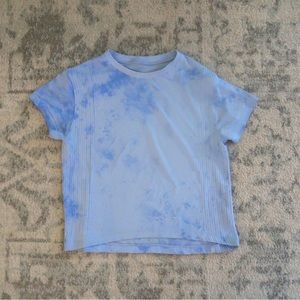 Light blue lululemon shirt!